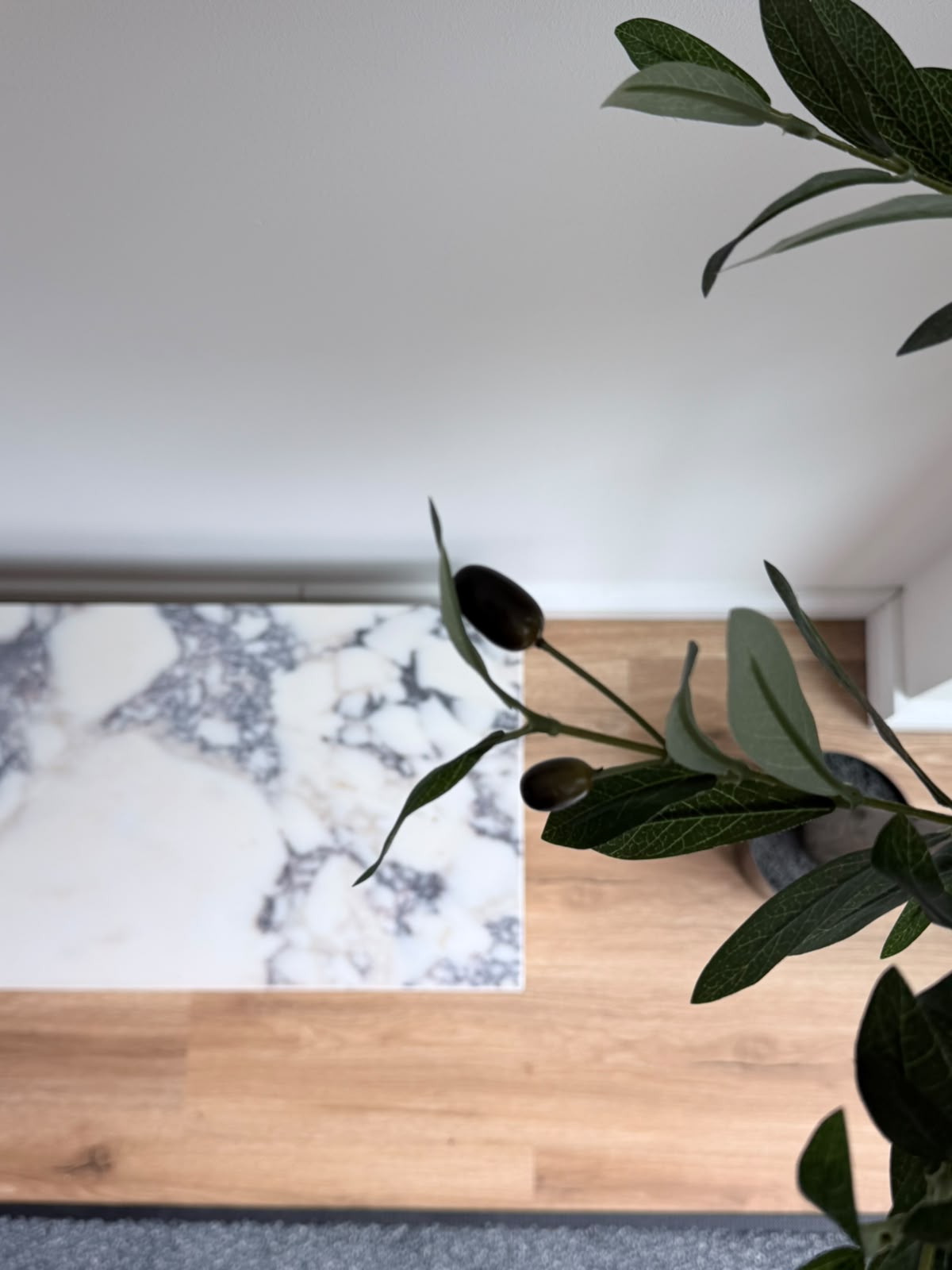 Marmeren Violet Wandconsole