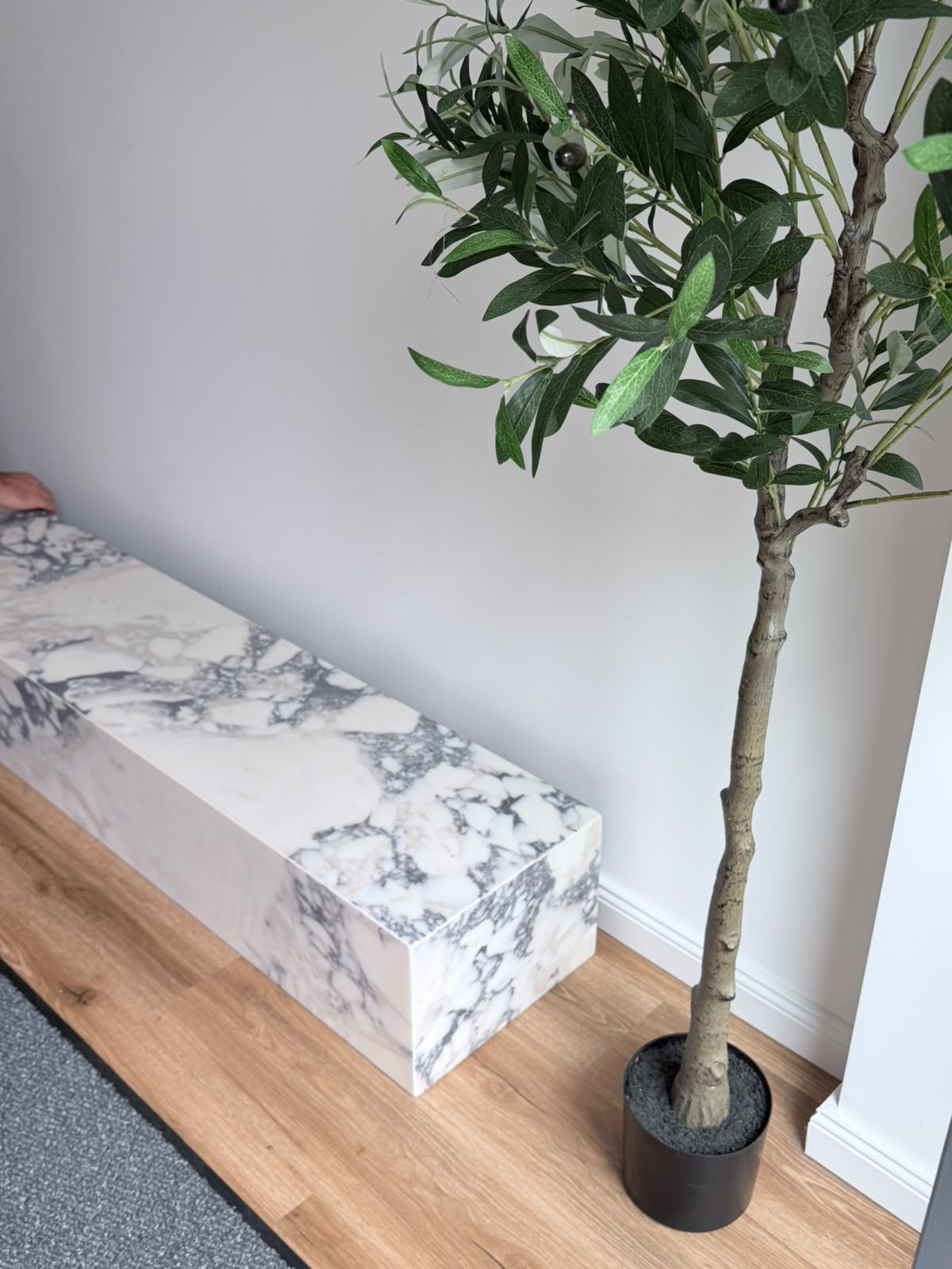Marmeren Violet Wandconsole