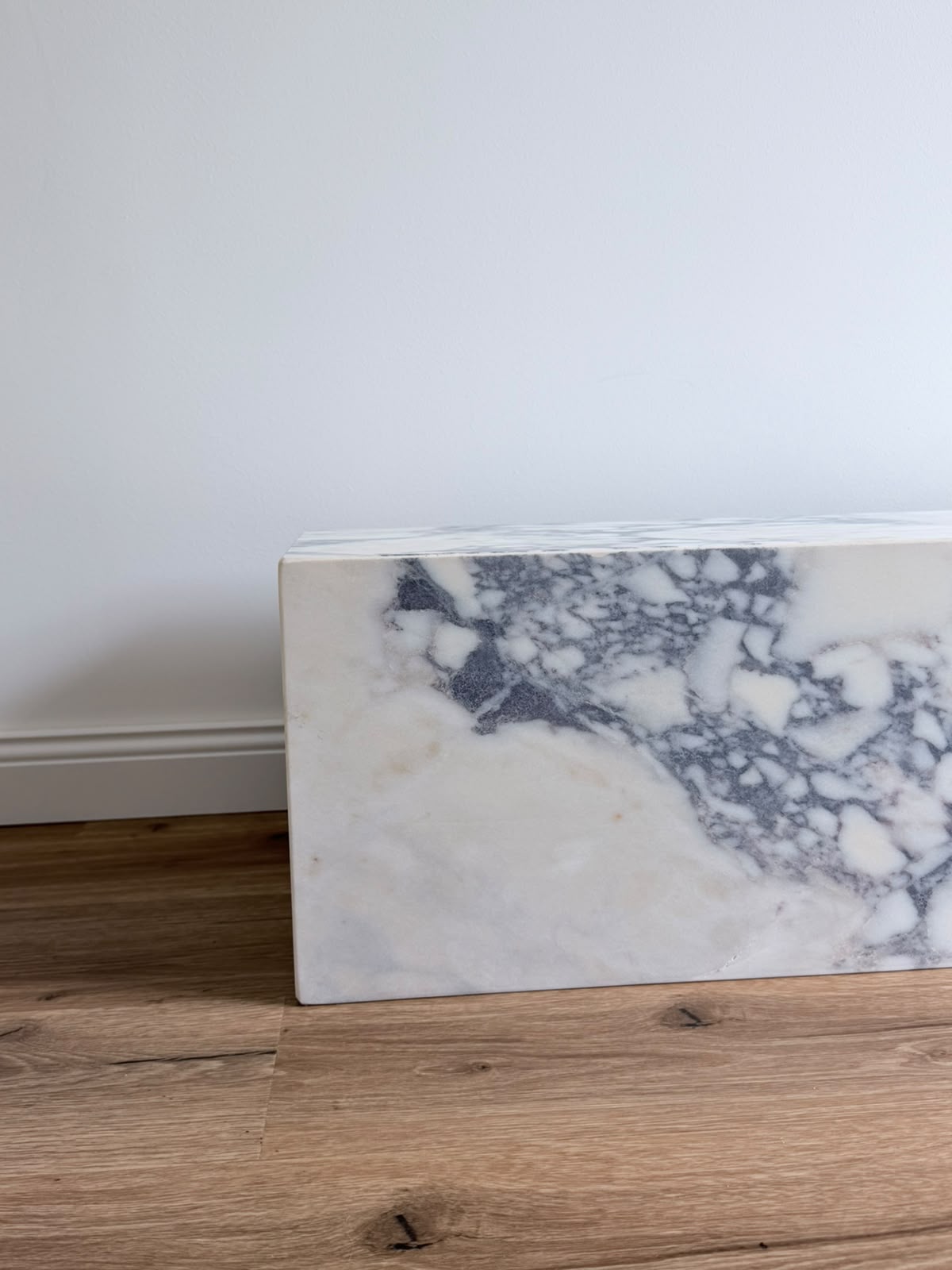 Marmeren Violet Wandconsole