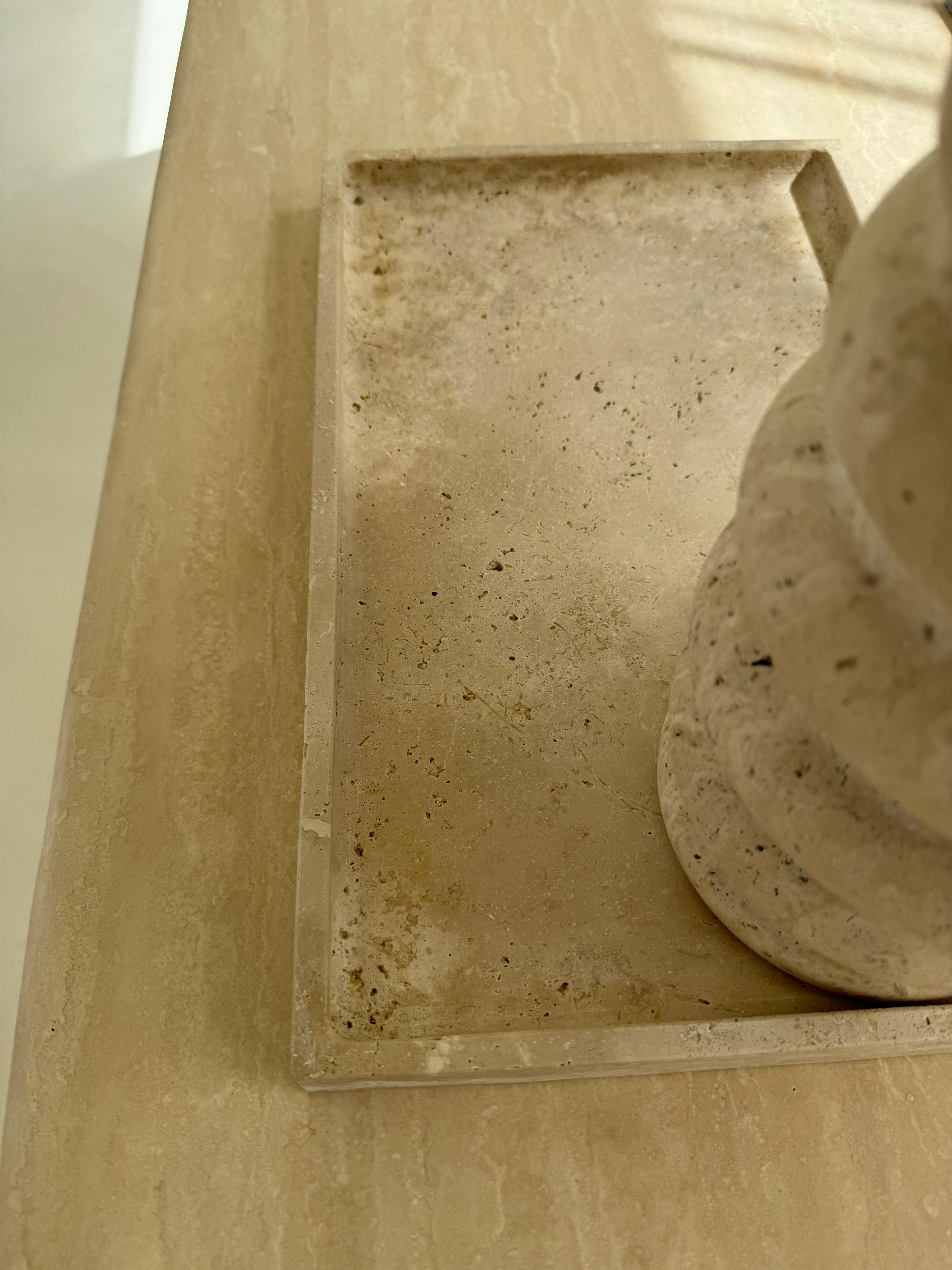 Travertin crosscut dienblad