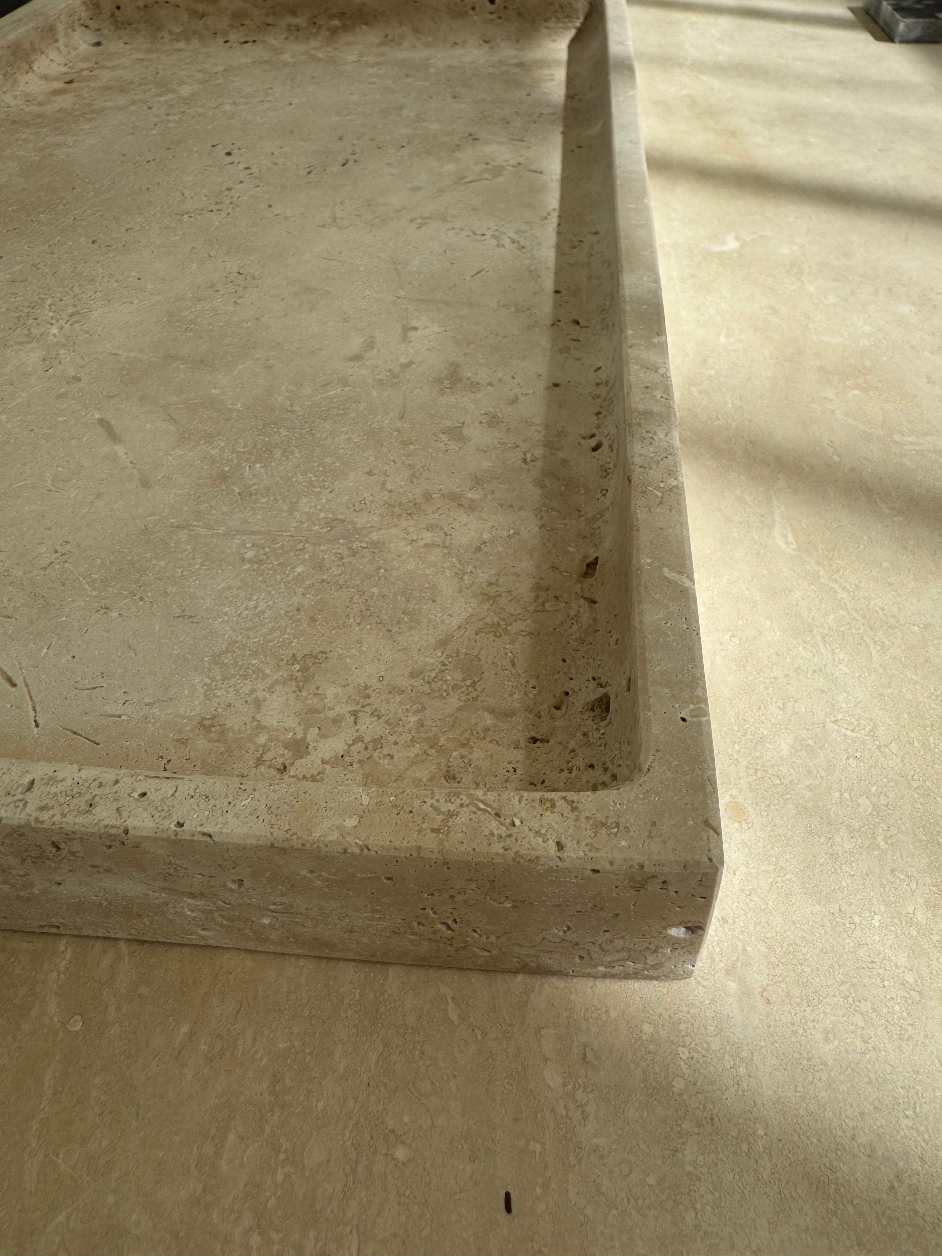 Travertin crosscut dienblad