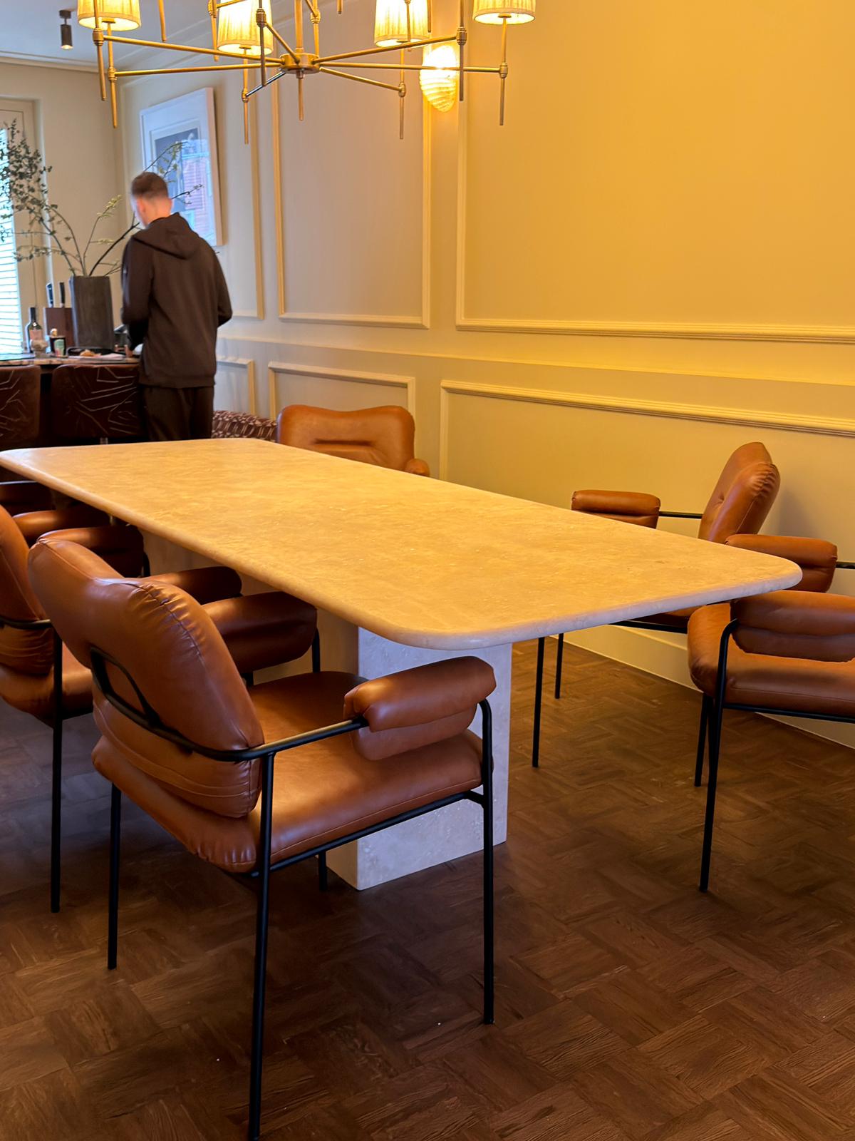 Cutcorner Travertine Crosscut dining table