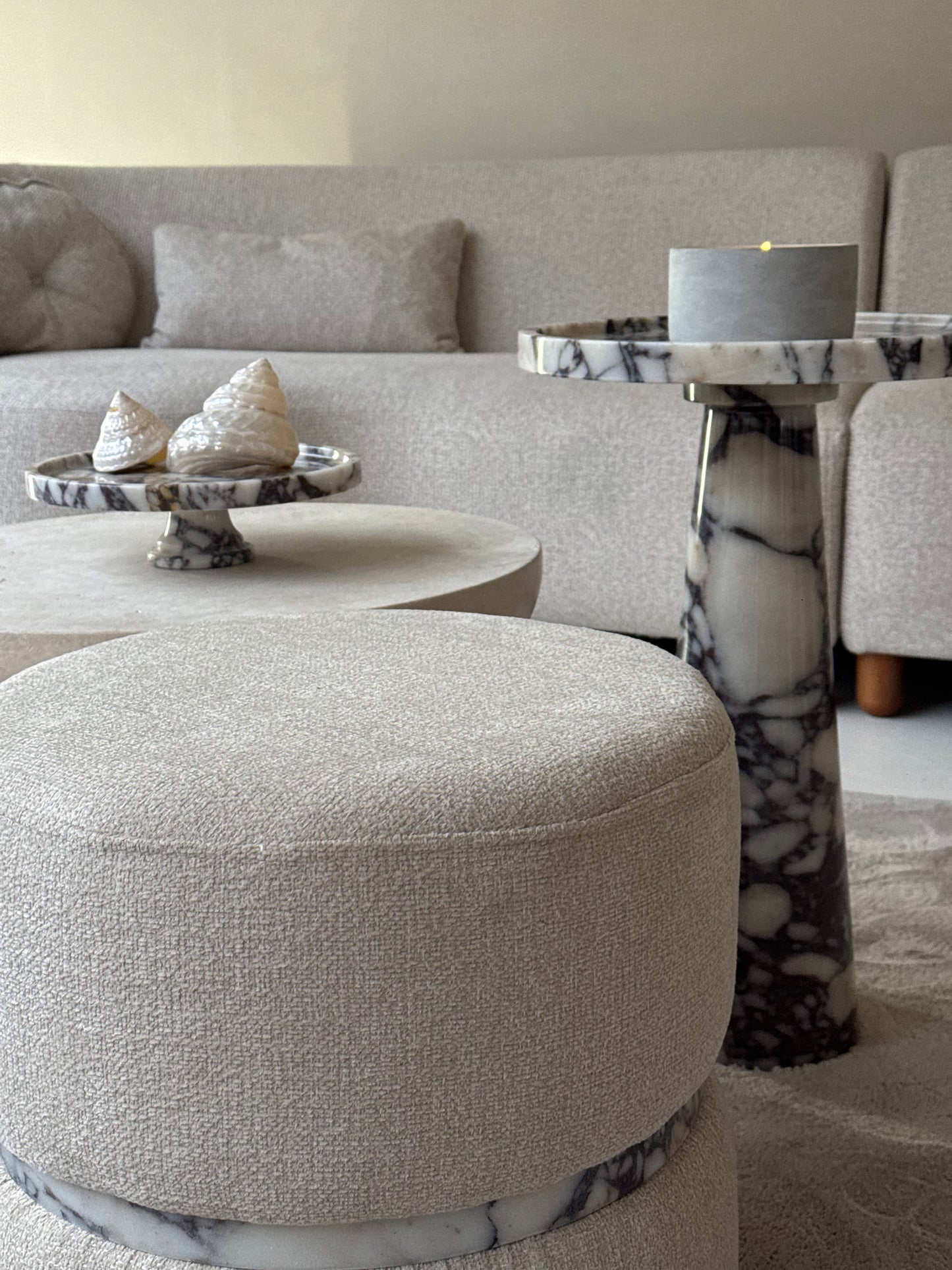 De Violette Bijzettafel